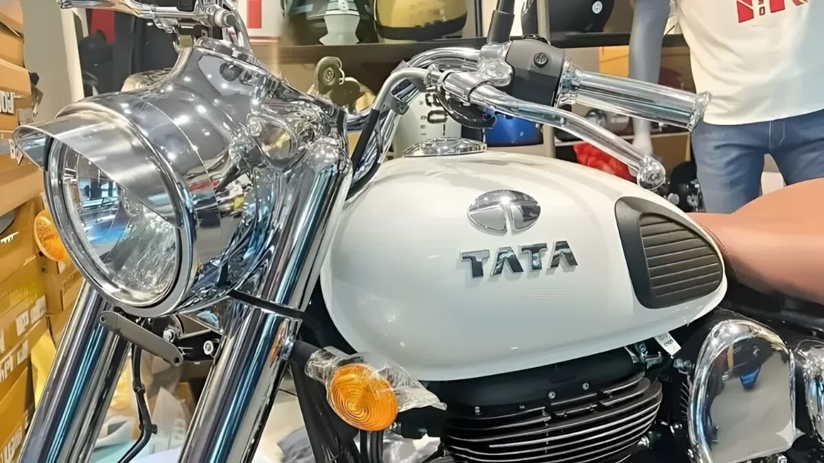 Tata New Bike 2025: 250cc Liquid-Cooled Engine, 155 km/h Speed & 90 km/l Mileage at ₹42,000